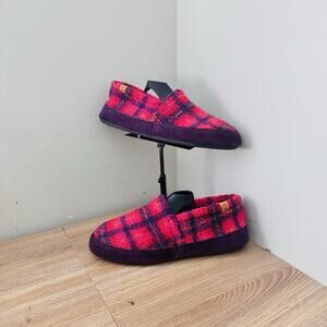 Acorn Red Plaid Moc Slippers Women’s Size 10